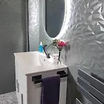 Alojate En Vigo! Piso Acogedor Y Funcional *