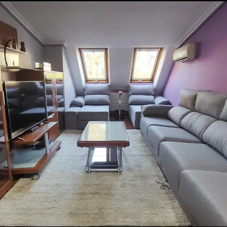 Alojate En Vigo! Piso Acogedor Y Funcional アパート