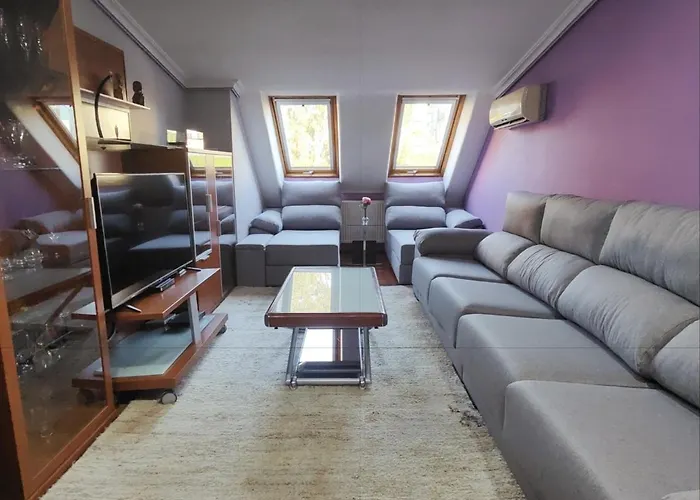 Alójate En Vigo! Piso Acogedor Y Funcional Apartamento