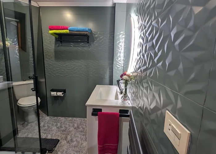 Alójate En Vigo! Piso Acogedor Y Funcional *